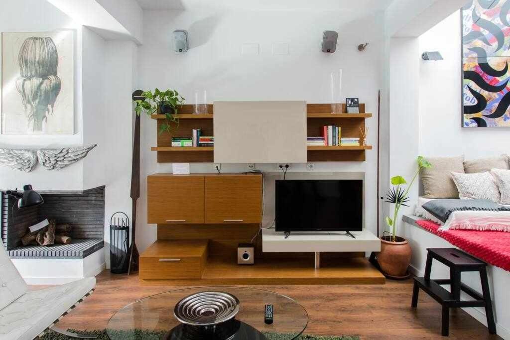 Lujoso Apartamento Con Patio En Triana Sevilla Dış mekan fotoğraf